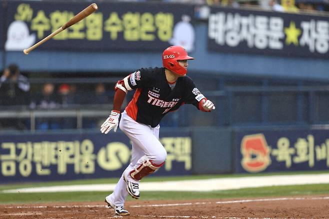 KIA 뒤늦게 10승 신고…최원준 3안타 3타점 부활타, 조상우-정해영 철벽 구원 [잠실 게임노트]