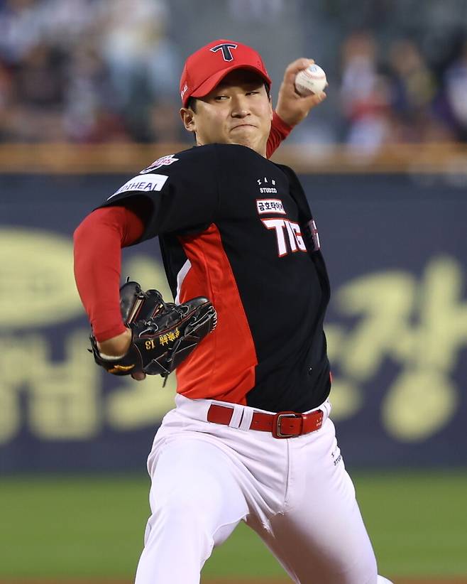 KIA서 벌써 15승 거둔 특급유망주가 어쩌다…ERA 15.88→패패패→2군행, 그럼에도 사령탑은