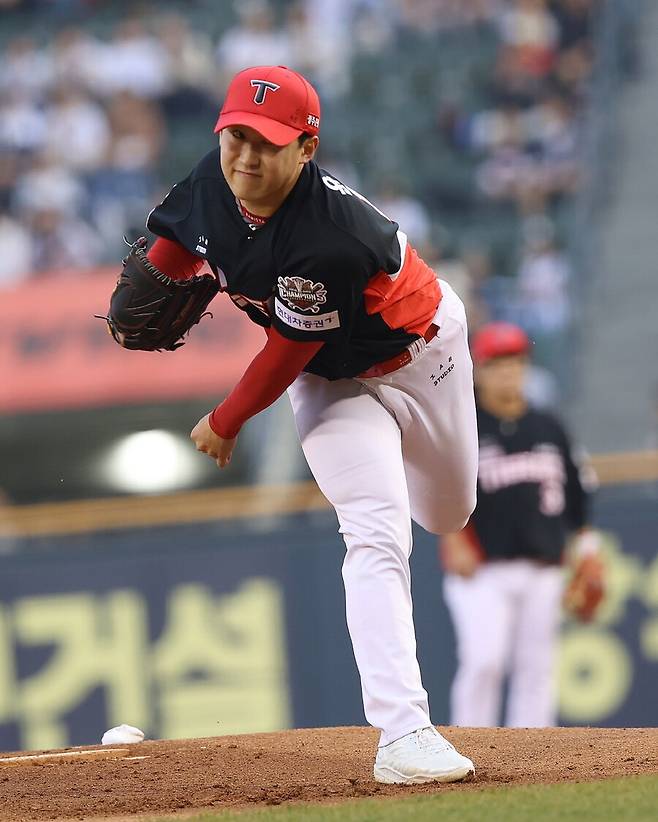 KIA서 벌써 15승 거둔 특급유망주가 어쩌다…ERA 15.88→패패패→2군행, 그럼에도 사령탑은