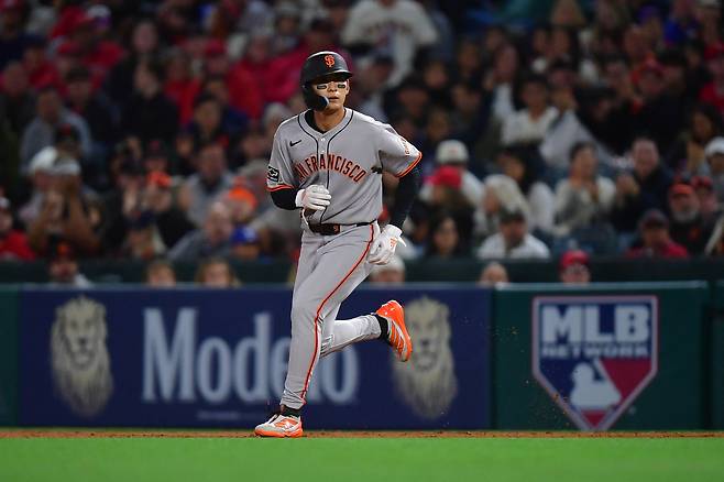 샌프란시스코의 ‘바람’에 MLB가 놀랐다!···“슈퍼스타 찾은 SF, 변화의 바람 빠르게 불고 있어”