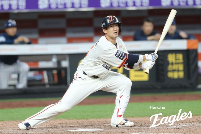 5회 끝나자마자 폭우라니, 하늘도 한화 돕는다…강우콜드로 6연승 질주, 159km 문동주 '첫 완투승' [대전 리뷰]