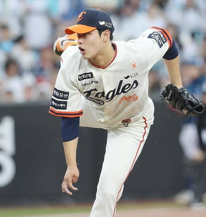 6연승 한화, 단독 2위 도약… 에이스 폰세로 스윕 노린다