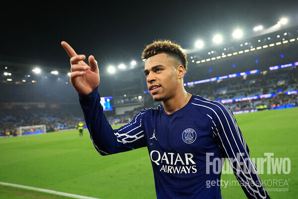 [ligue1.review] '드리블 성공률 100%' 이강인, 복귀전 한 풀기 '대성공'…PSG, 르 아브르에 2-1 승→무패 우승 '도전'