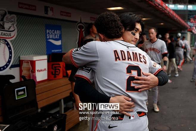 이정후 센스에 타격코치도 함박웃음…