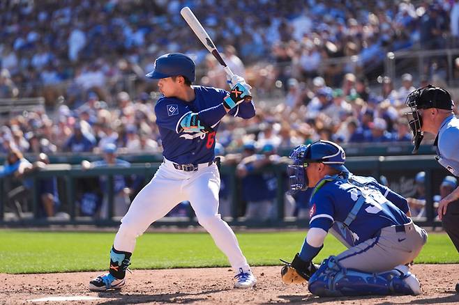 한국 야구의 대반격…‘히어로즈 삼국지’가 눈앞에 보인다