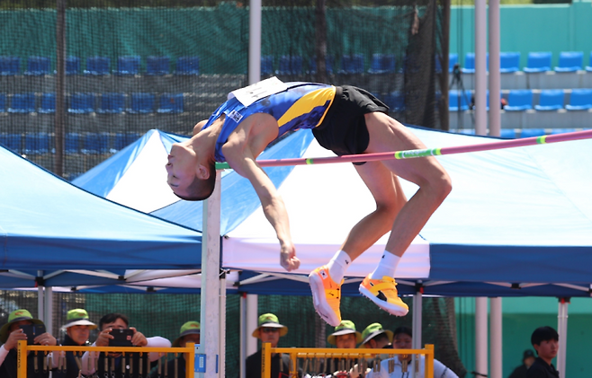 높이뛰기 우상혁, 아시아육상선수권 선발전서 시즌 첫 실외경기