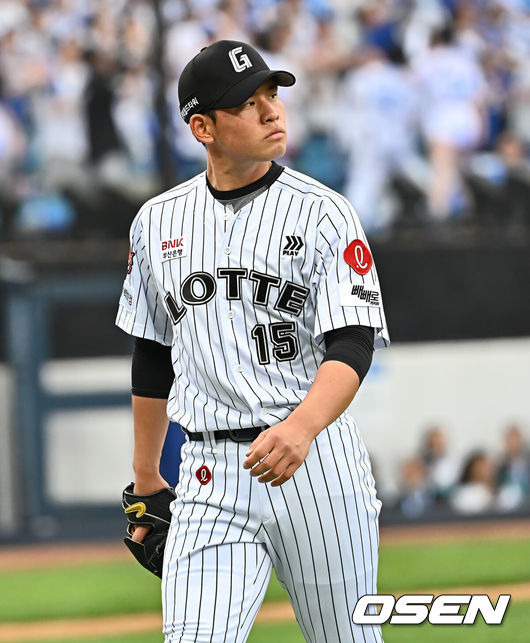 ‘2G 13실점’ 롯데 김진욱, 결국 2군행 통보…손호영 콜업 [오!쎈 대구]