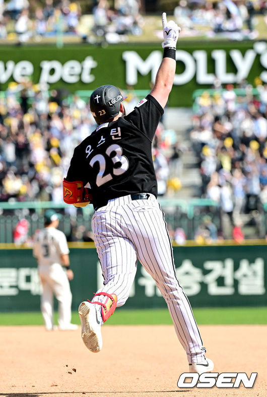 ‘드디어 터졌다! 10안타 1홈런 폭발’ SSG, LG 9-3 격파→6연패 탈출…앤더슨 첫 승+최준우 첫 홈런 [인천 리뷰]