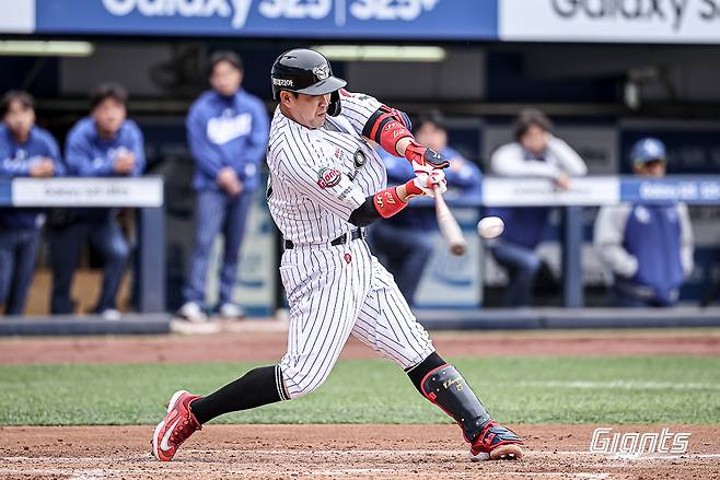 롯데, 승승승패승승승승패승! '한화 나와!'…나승엽 선제 솔로포+8회 결승타 폭발→삼성에 4-3 신승 [대구:스코어]