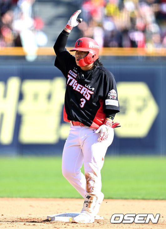 챔피언이 깨어난다! 해결사 최형우, 두산 벌떼야구에 역전타 응수…KIA 2연속 위닝시리즈, 5할 승률 –1승 남았다 [잠실 리뷰]