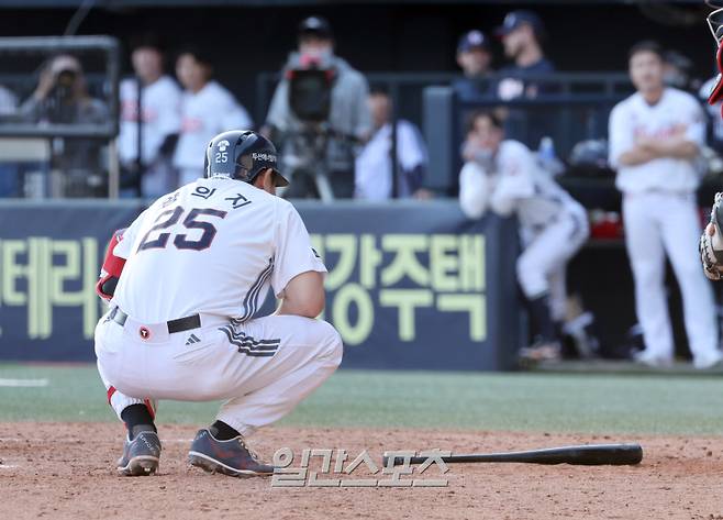 9회 말 1사 만루에서 나온 ABS 삼진 콜, 천하의 양의지가 주저앉았다 [IS 승부처]