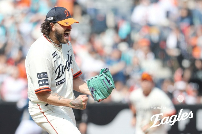 한화 5강 예측 괜히 나왔겠나, 압도적 마운드 24년 만에 7연속 선발승! 노시환 통산 100호포→홈런 공동 선두