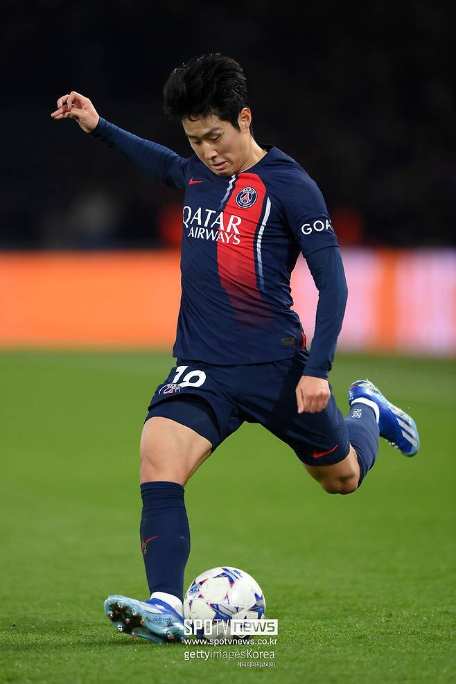 이강인, 팀동료 투명인간 취급 → 거들떠도 안 봐 스타병 지적까지…