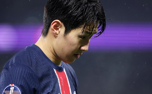 ‘충격 초비상!’ 이강인(24·맨체스터 유나이티드) 끝. ‘EPL 이적’ 없다···“캄포스 단장이 직접 재계약 계획”→PSG 탈출 실패 유력