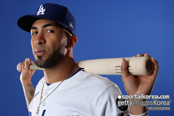 '담당 기자도 이해불가' 김혜성보다 성적 좋았는데...다저스, 오타니 '땜빵'으로 콜업한 로사리오 2경기 만에 DFA