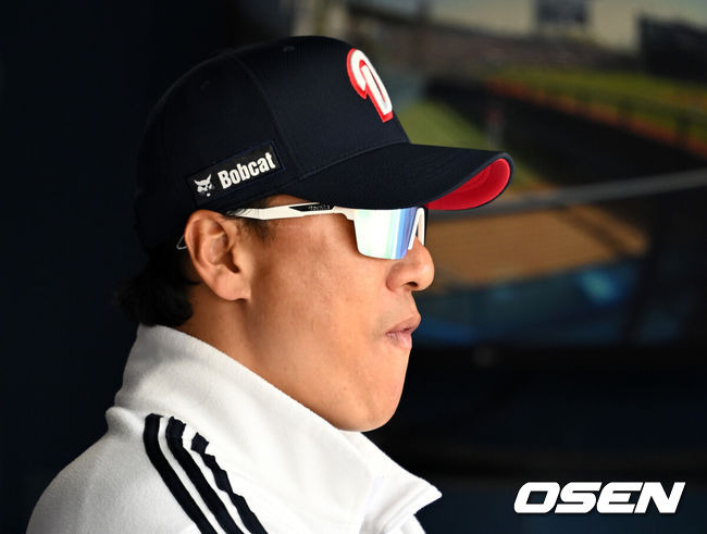 ‘이래서 KS 어떻게 가나’ 견제사→실책→실책→실책 자멸, 다시 글루미 선데이…뿔난 두산팬들 자리 떴다 [오!쎈 잠실]