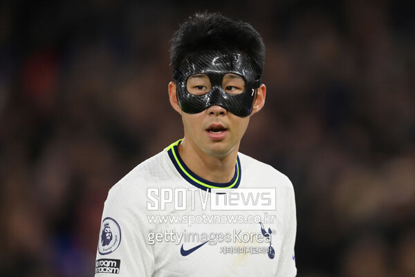 '이런 주장 어디 없습니다' 손흥민, 또 토트넘 위해 고통 견디고 책임감 안고 뛰었다