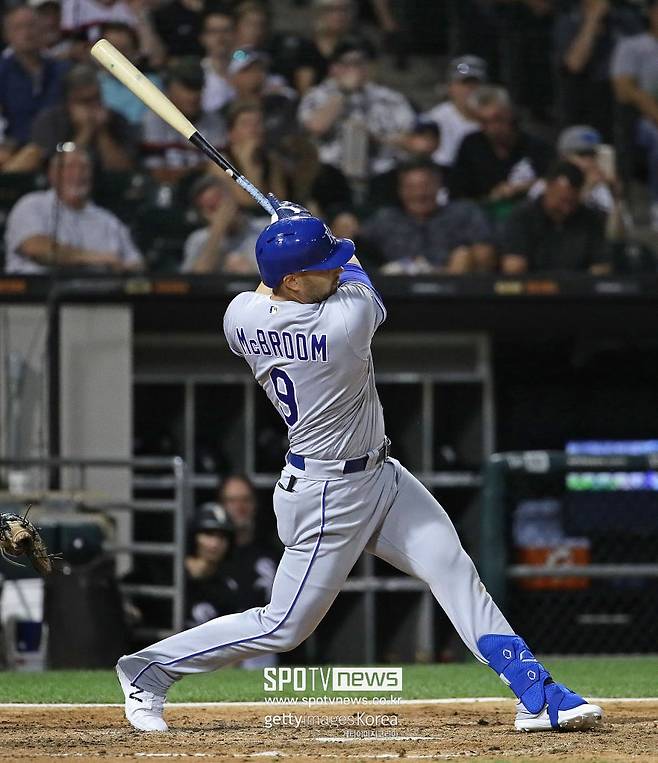 ‘180만 달러’ 타격왕이 이렇게 사라지다니… SSG 트리플A 홈런왕 영입, 2026년 방향성 미리 보나