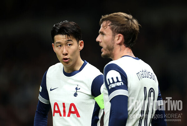 토트넘 초비상! ‘잉글랜드 주전 MF’ 매디슨, 포스테코글루 감독과 불화→맨시티 깜짝 이적설 등장...“1,134억 입찰 의향 有”