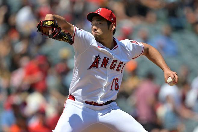 이정후, 호수비 직후 상대 호수비에 안타 빼앗겼다...기쿠치와 첫 맞대결 무안타 SF 3-1 LAA(7회)