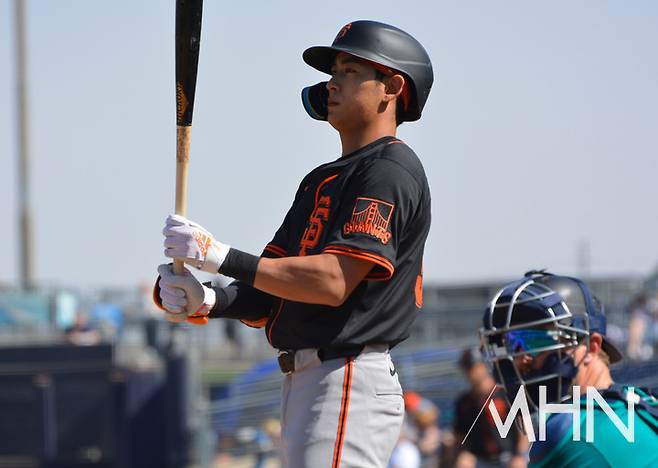 3루타 도둑맞은 이정후, 에인절스 상대로 5타수 무안타 1삼진 침묵...팀도 4:5 역전패