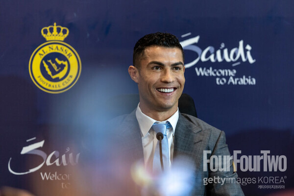 사우디아라비아, 유럽 축구에 선전포고...“알 나스르, 비니시우스-카이세도-마갈량이스 영입에 4억 유로(약 6,521억 원) 푼다”