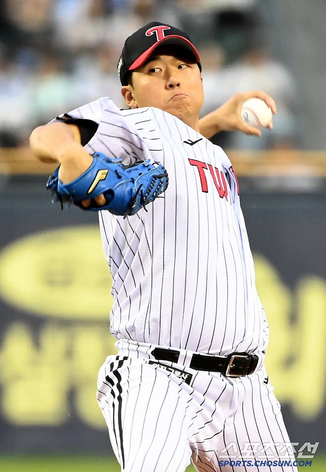 정현우가 다쳤다...요동치는 신인왕 판도, 좌-우 파이어볼러의 시간? 글쎄… 9라운더 중고신인이 있다