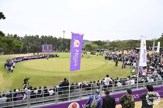 남녀 골프 개막했지만…“골프대회 꼭 해야하나?” 후원기업들 물음표만 커져[SS 포커스]