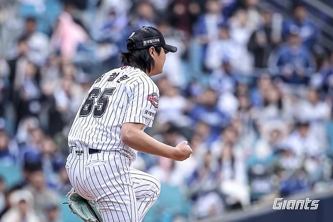 남 좋은 일만 해줬던 롯데, 손호영 이어 트레이드 '대박' 또 터졌다