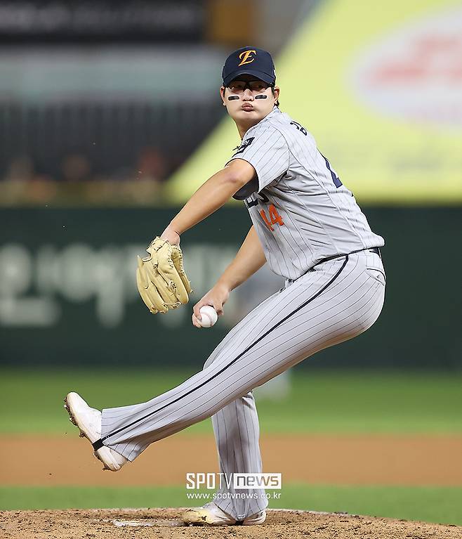 김택연은 아쉽게 종료… 하지만 이 선수가 남았다, 초보 마무리 맞아? 새 구원왕 후보 등장이요