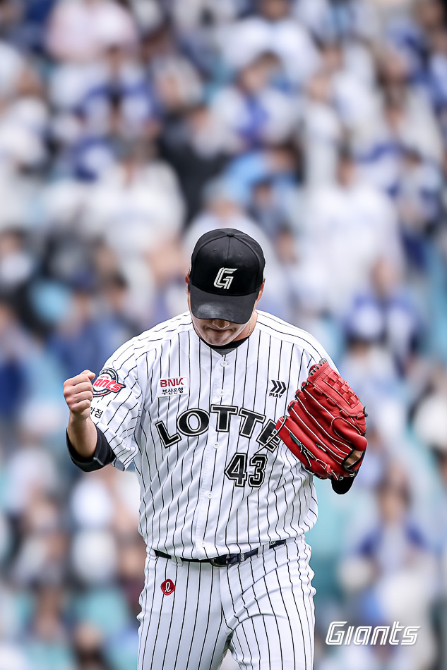 日 대학교까지 찾아가 돌파구 마련했다…롯데 '0승 투수'는 왜 주목받고 있나