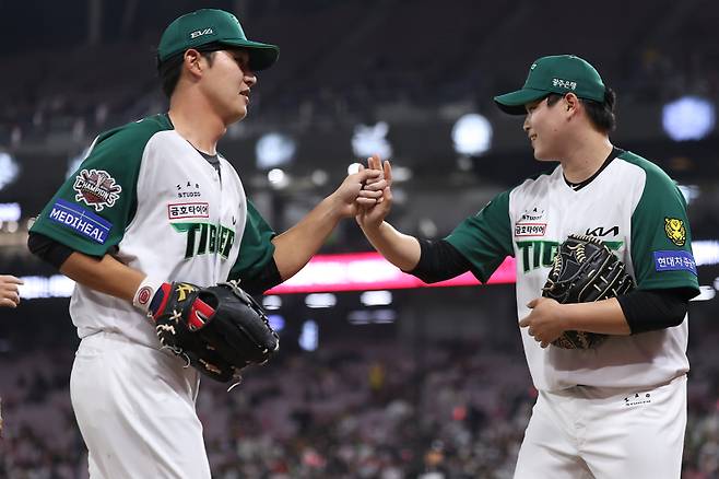 '곽도규의 몫까지 해낸다' 수술 소식 이후 4G 무실점…최지민의 고군분투 [IS 피플]