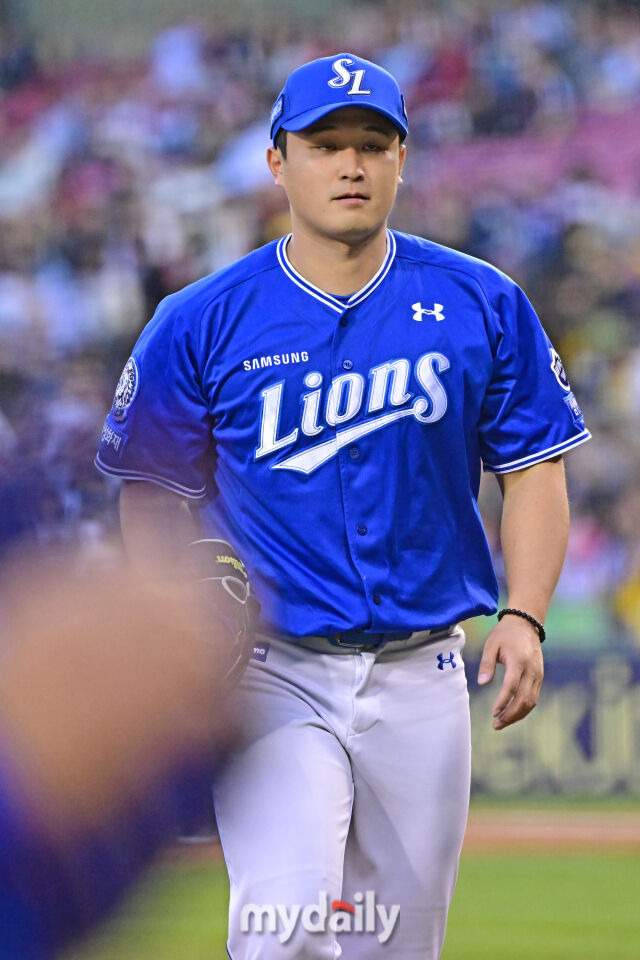 '4연승과 5위' 기세 꺾인 최원태, '천적' KIA 상대로 두 마리 토끼 잡을까?…마지막 패배는 1299일 전