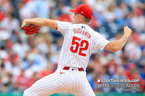 한국 떠나 빅리그 재입성의 꿈, 결국 무산되나...'前 삼성' 뷰캐넌, 11안타 난타당하고 조기 강판