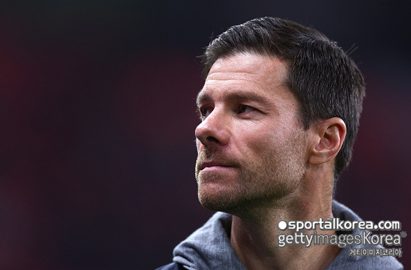 '왈칵 눈물 케인, 드디어 대성통곡'→목 놓아 울 수 있게 됐다...레버쿠젠, 상 파울리와 1-1 무승부, 승점 8점 차