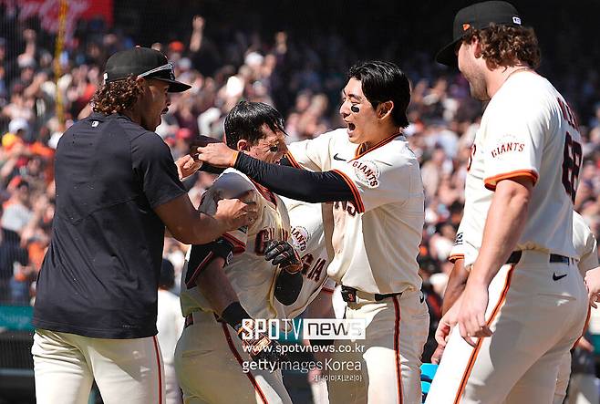 “이정후? 괴물이지, 게임 체인저야” SF 정신적 지주 극찬 퍼레이드, 2년차에 이런 영향력이라니