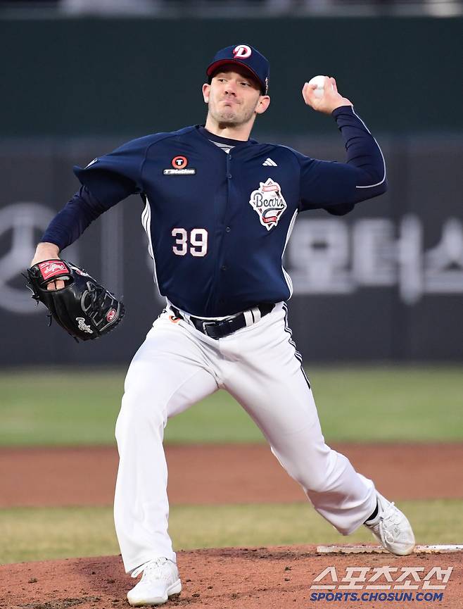 '5회까지 커쇼 → 6회부터 배팅볼' 80만불 외인의 변덕, 교체 타이밍 도대체 어떻게 잡나