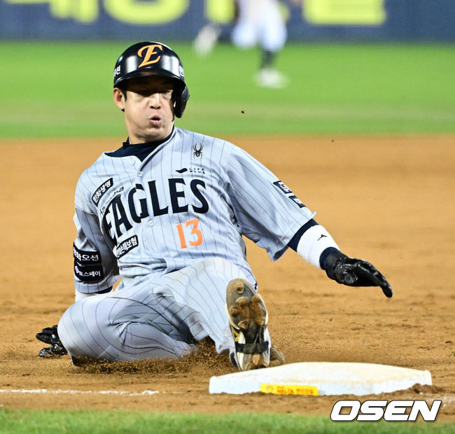 한화 역대 최고 트레이드, 명장과 재회→10kg 빼고 36세에 스텝업…최재훈 없이 7연승 불가능했다