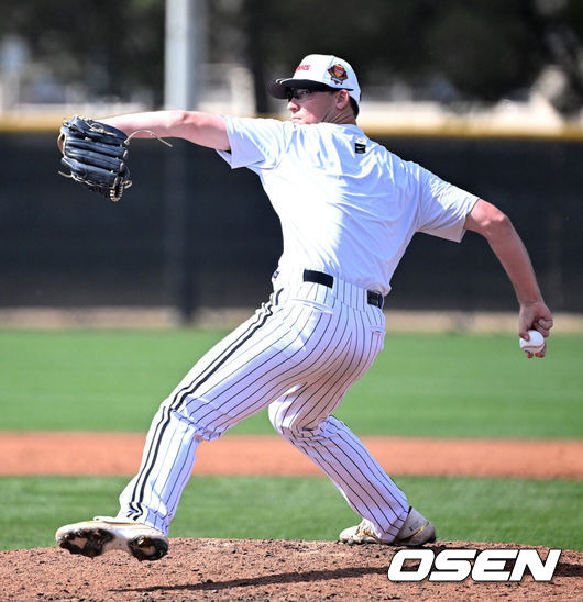 “최고 150km, 스위퍼도 던진다” 왜 아시아쿼터 테스트 투수를 대체 외인으로 데려왔을까
