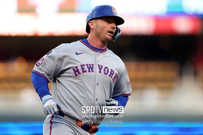 '타점·OPS 1위' 홈런왕, 타율 3위에 출루율은 2위…FA 대박의 향기가 난다