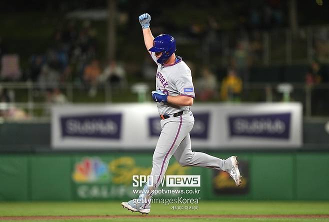 '타점·OPS 1위' 홈런왕, 타율 3위에 출루율은 2위…FA 대박의 향기가 난다