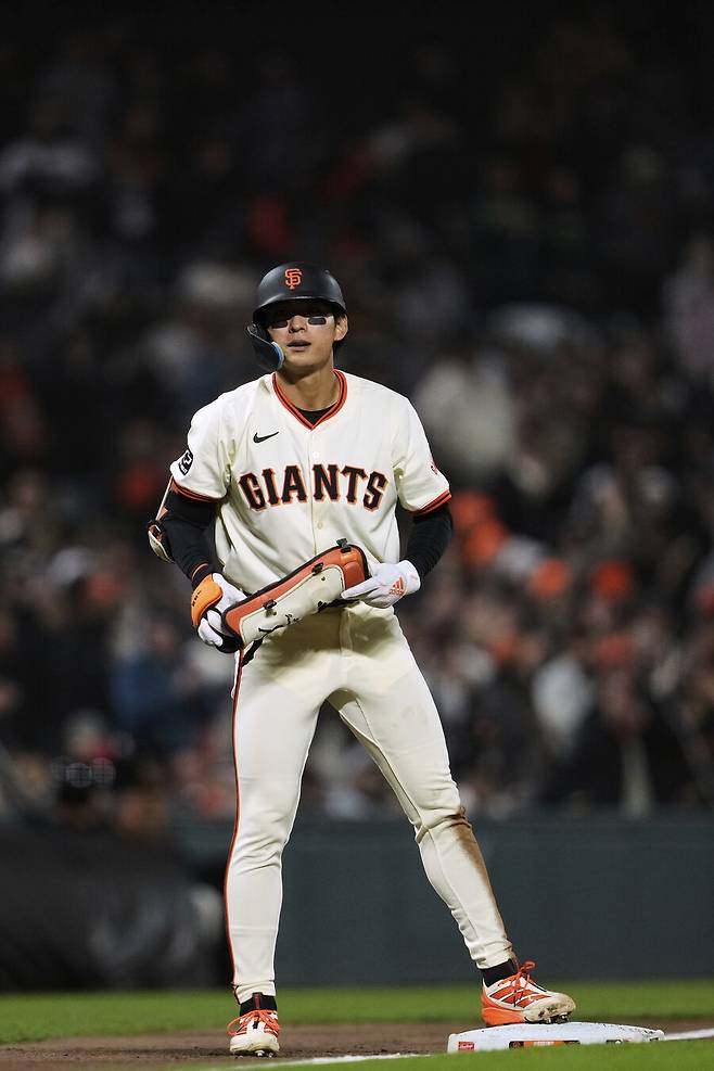 '오라클 왕이 돌아왔다' 이정후 MIL전 1타점 쐐기 3루타 작렬→홈 팬들 열광+타율 0.329…샌프란시스코 5-2 역전승, 다저스 1경기 차 추격