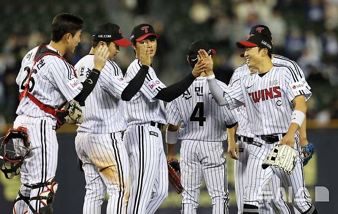 프로야구 개막 한 달…반란 일으킨 2위 한화·부상자 속출 속 주춤한 KIA