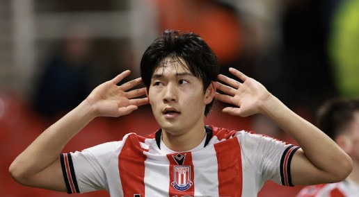 韓 축구, '국가대표 3부리거' 또 생기나…스토크 0-6골 대패→배준호 2부 잔류 위태위태