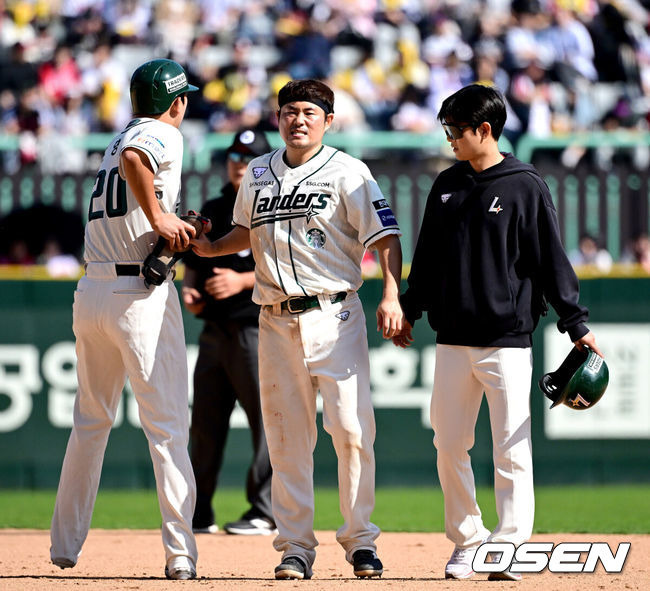 ‘SSG 안방 날벼락’ 도루하다 다친 39세 포수, 대퇴 근육 손상→회복 최소 4주…최정은 근육 100% 회복 [오!쎈 수원]