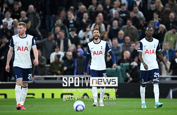 “손흥민 제발 돌아와” 토트넘, 17분 만에 2실점 대굴욕…노팅엄에 1-2 패배 