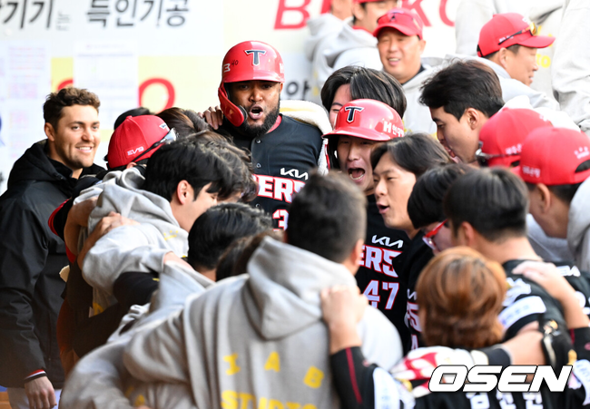 20승 헥터도 포기했다...돌아오면 세금폭탄? 테스형 KBO 복귀는 가능한가