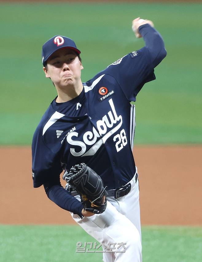 '승리 요정'도 무너졌다...두산 '국대 좌완', 푸이그에게 홈런 맞고 패전 위기 [IS 냉탕]