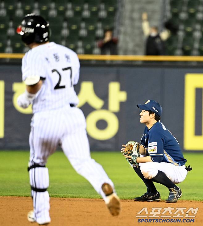 5-5, 9회 1사 3루 끝내기 찬스인데... KS MVP를 대타로 내지 못하다니... 왜[잠실 현장]