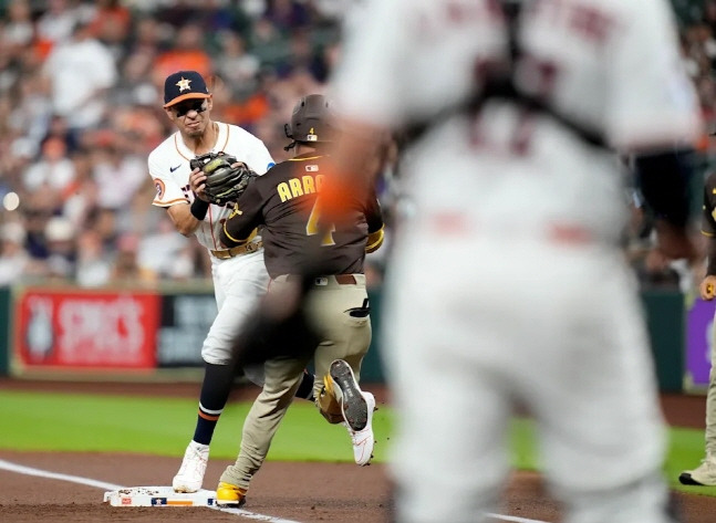 '충격적 부상→뇌진탕 우려' 이정후 유일 대항마, 최악은 피했다... 사령탑